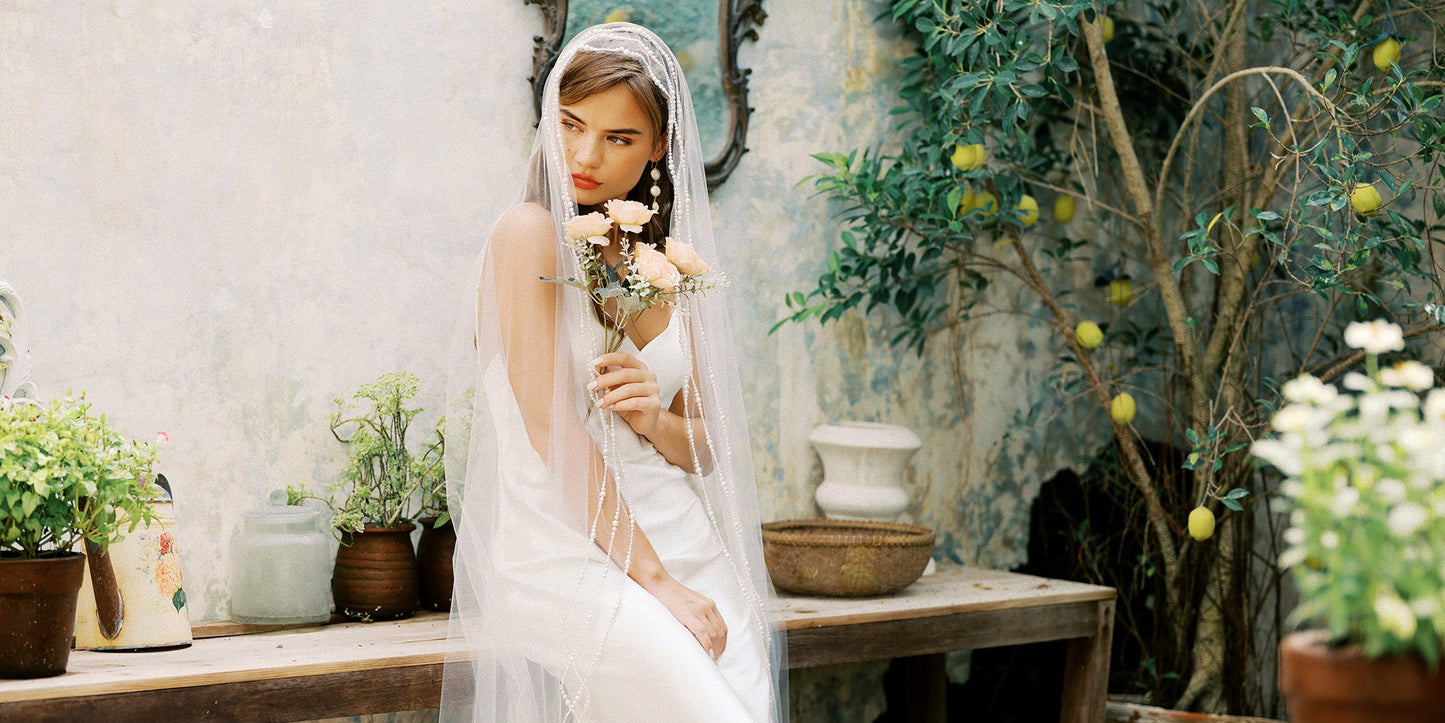 Does a Pearl Veil Go With a Lace Wedding Dress?  Madame Tulle