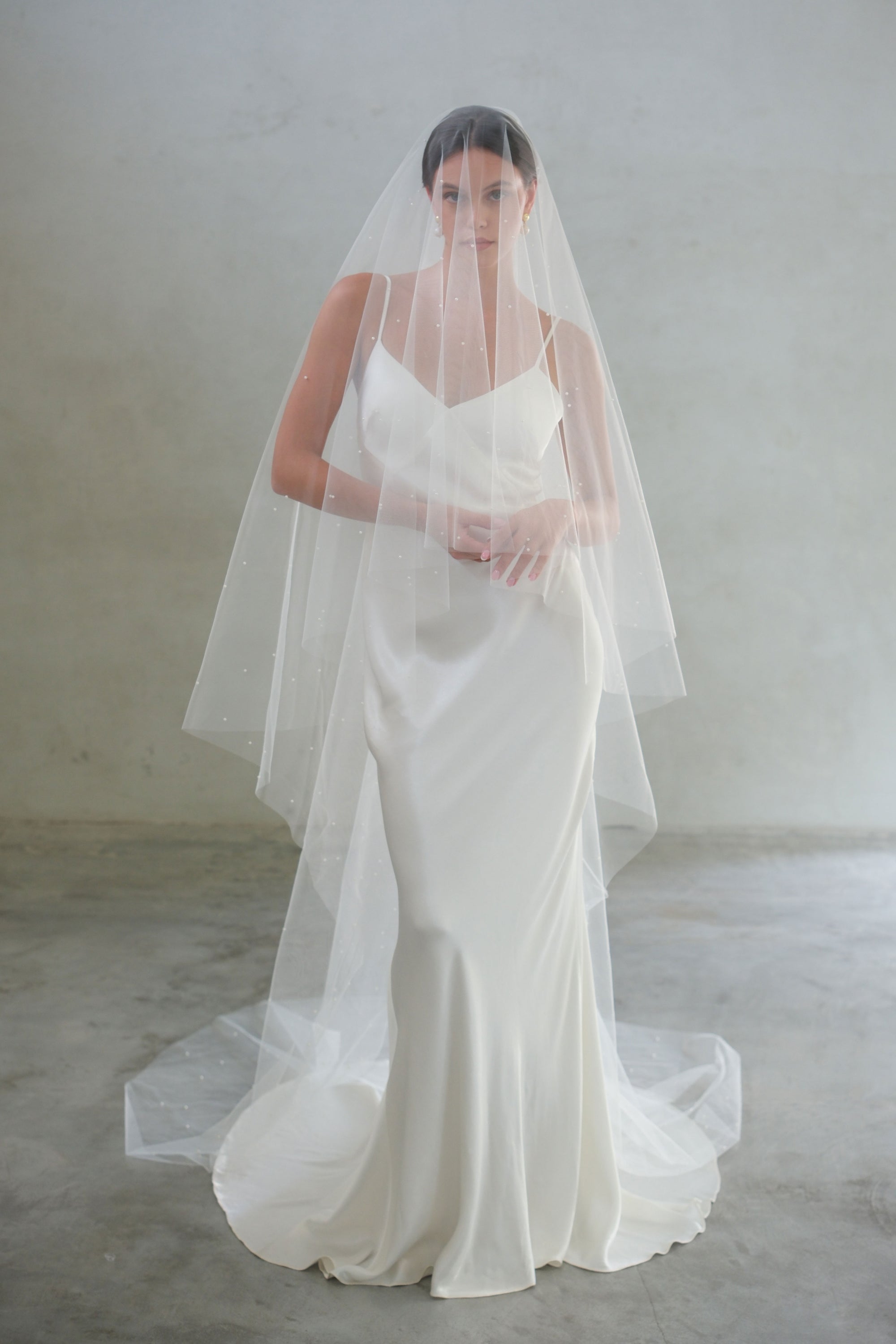 CHLOE II | Drop Veil with Small Pearls