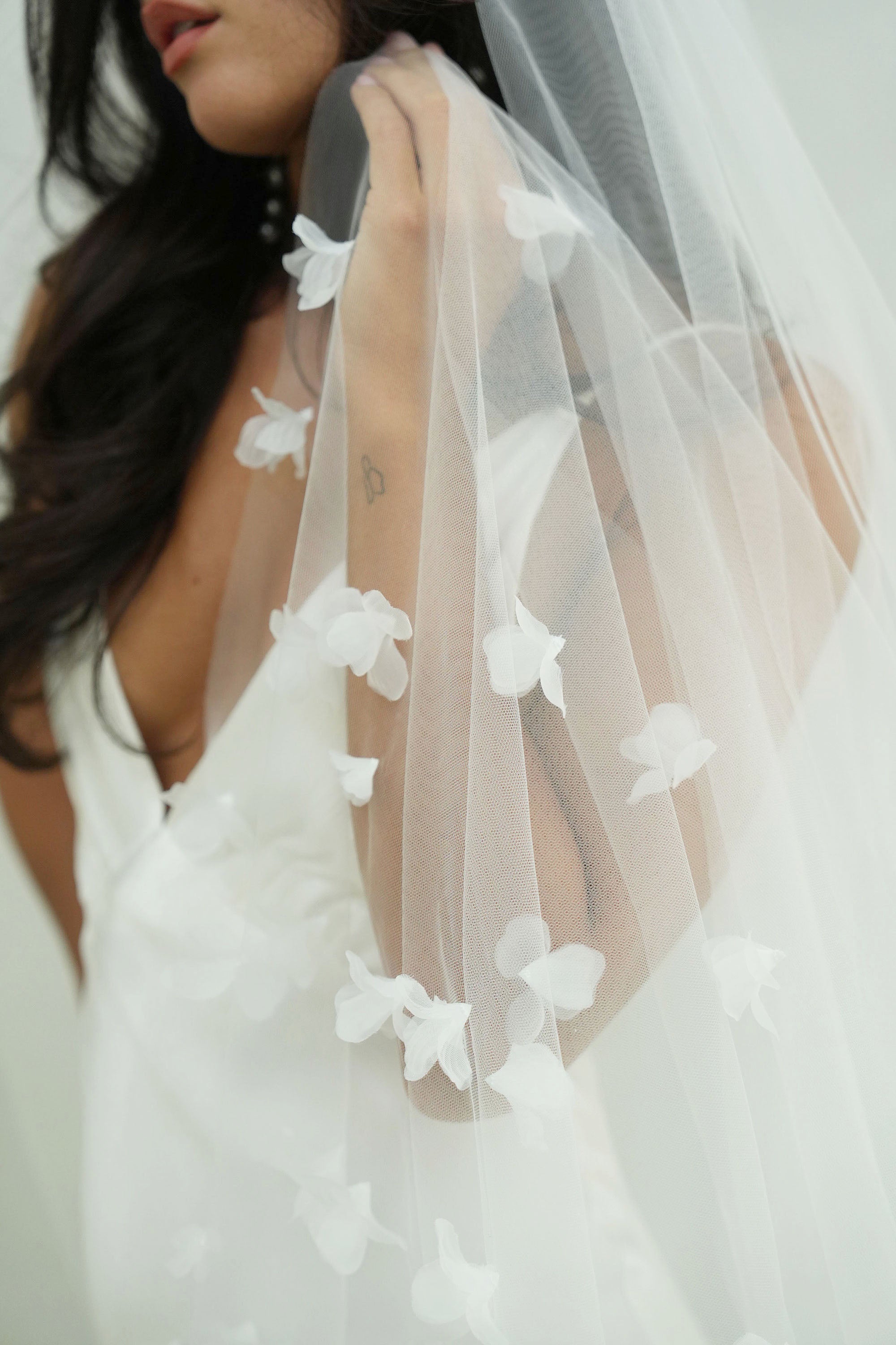 ESMEE | One Tier Veil with Flowers