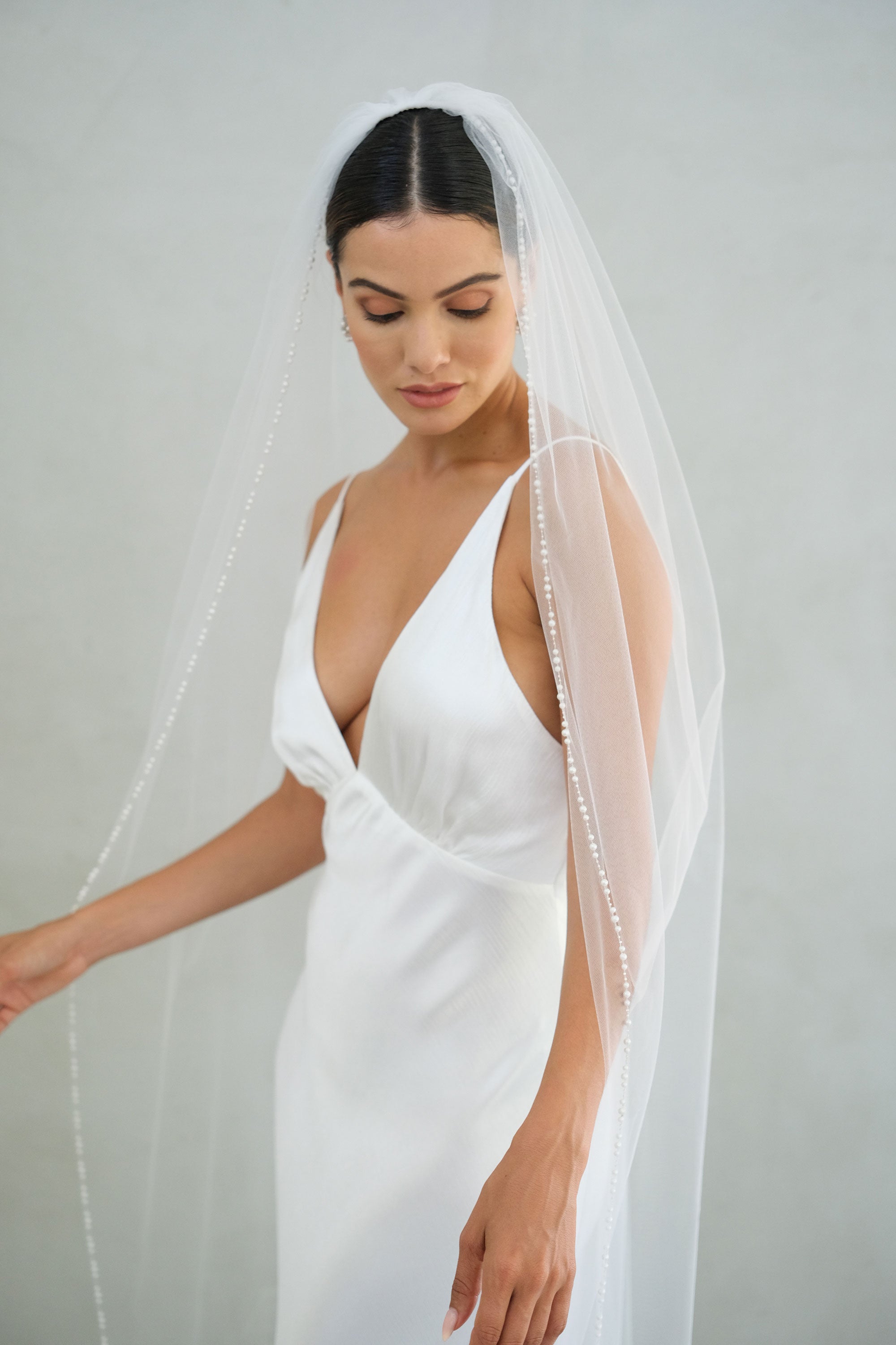 MARGOT I - One Tier Pearl Edge Veil