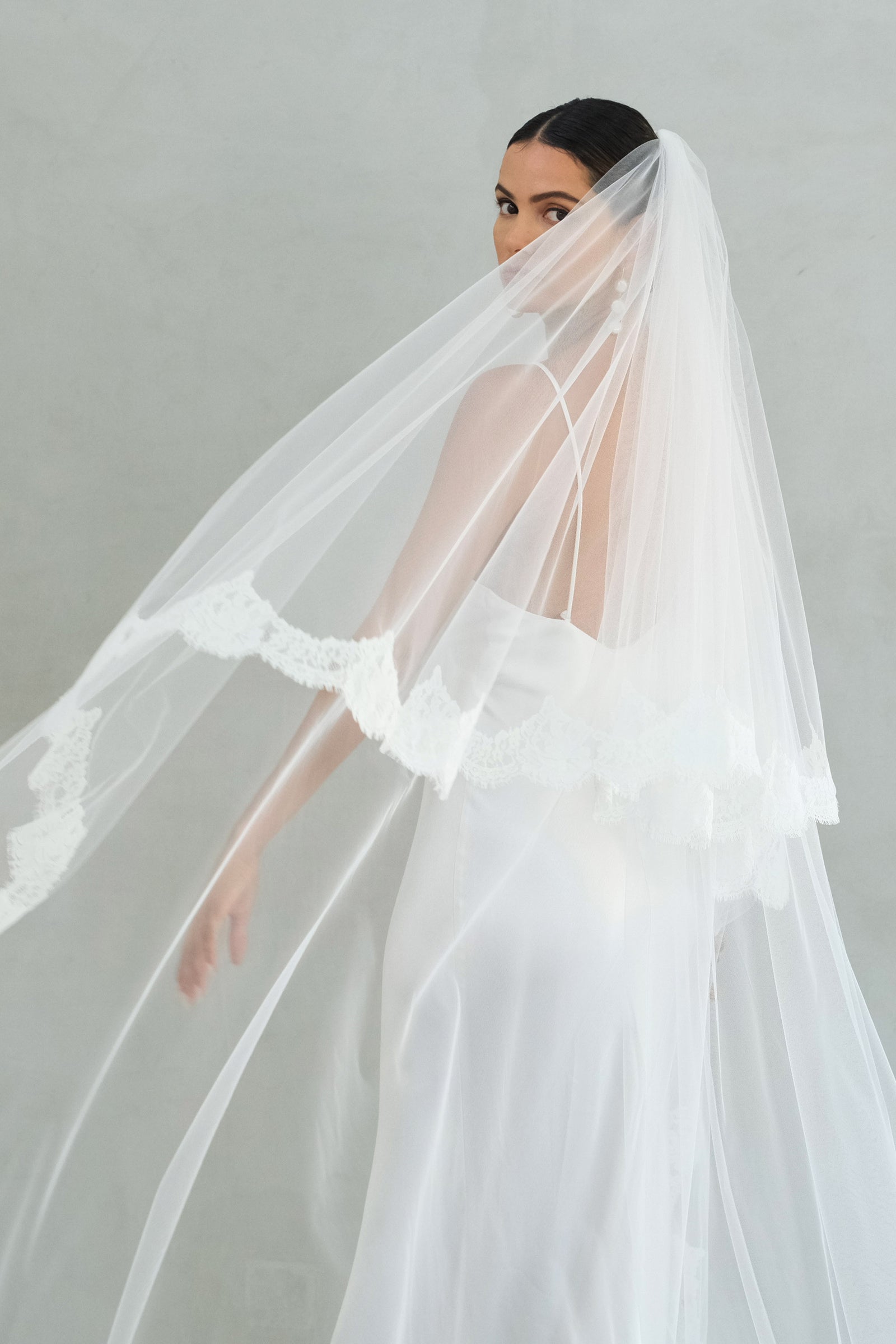 ROSABEL II | Two-tier Lace Edge Veil