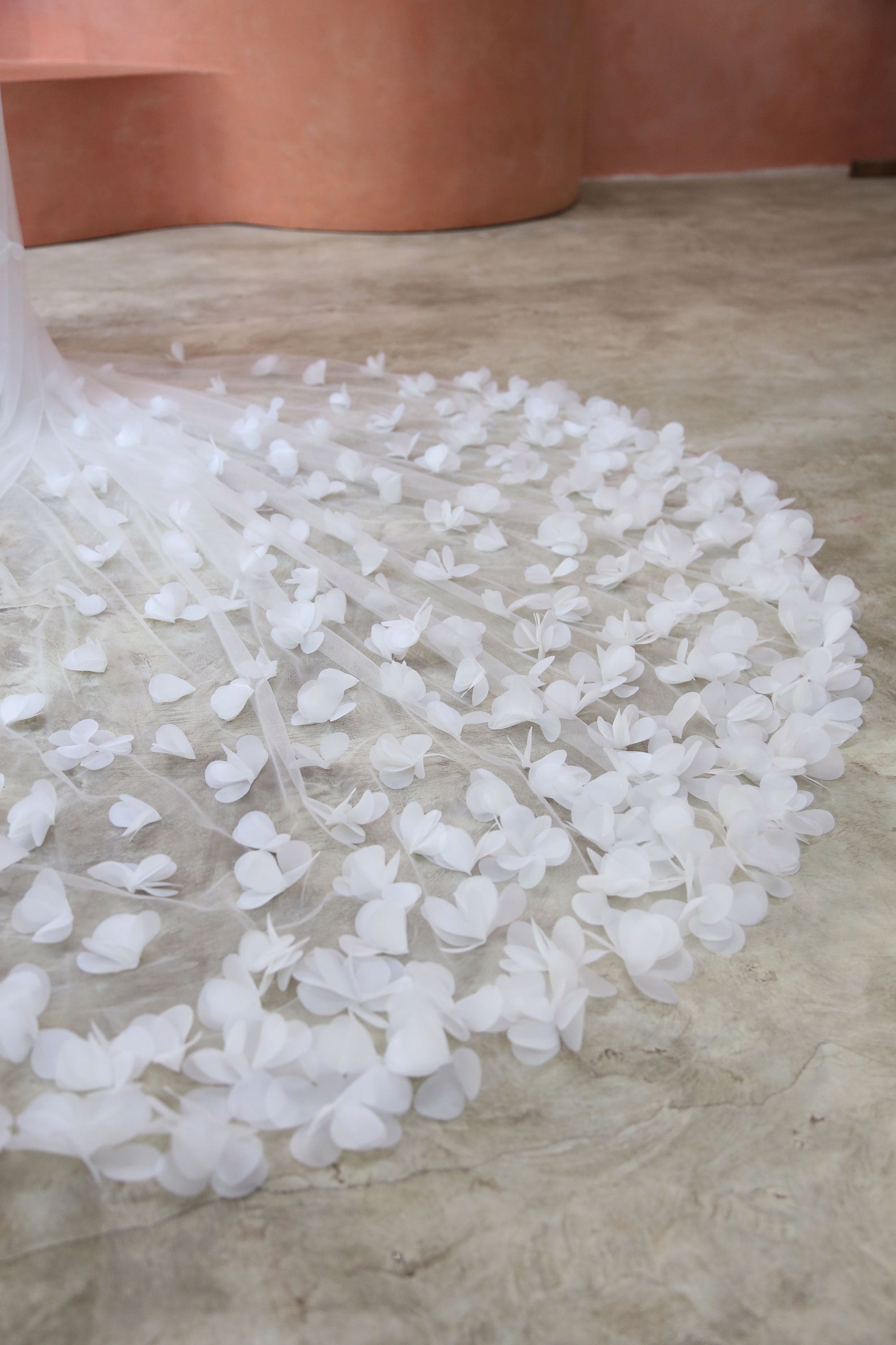 Organza flowers detail or Scarlett floral wedding veil