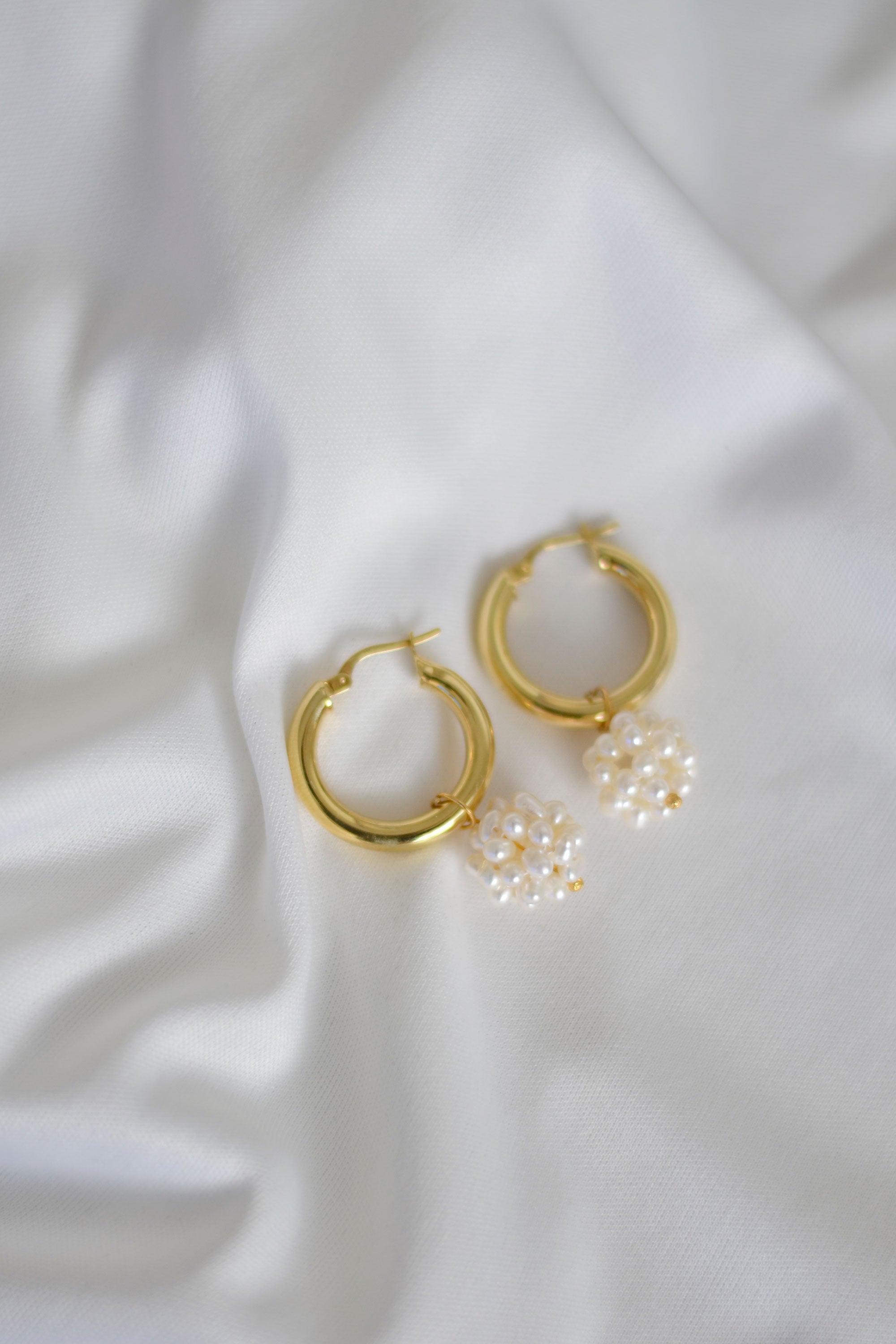 VEGA | Pearl Earrings